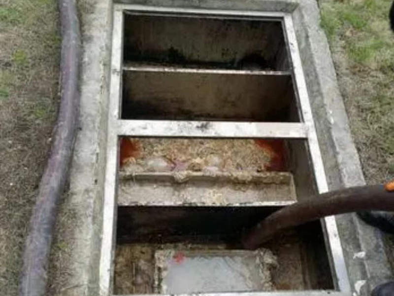 玛曲隔油池清理